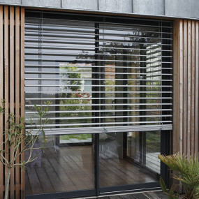 store venitien exterieur bois